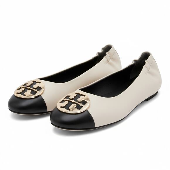 Tory Burch Claire Flats Womens Size 10 Cream Cap Toe Ballet Gold Medallion MINT - Picture 1 of 8